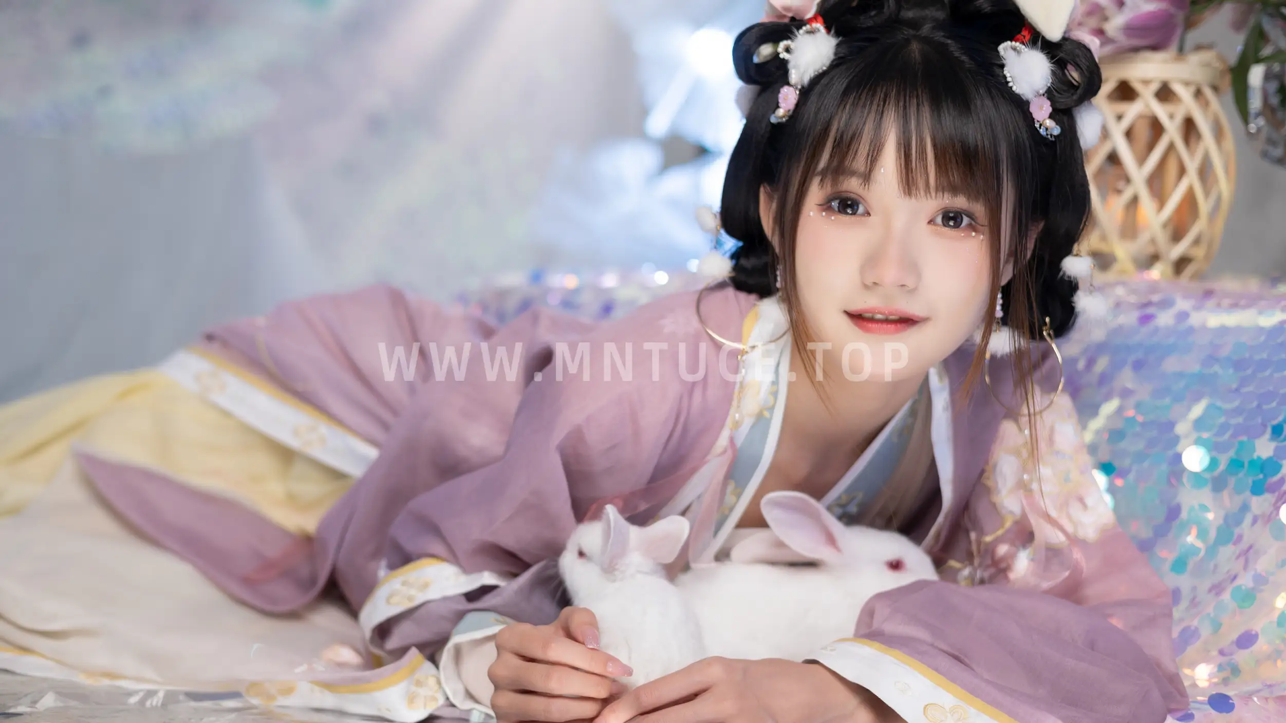 [YITUYU] 2022.06.15 Vol.1192 – Jade Rabbit and Chang’e Two plus six#[42P]-14