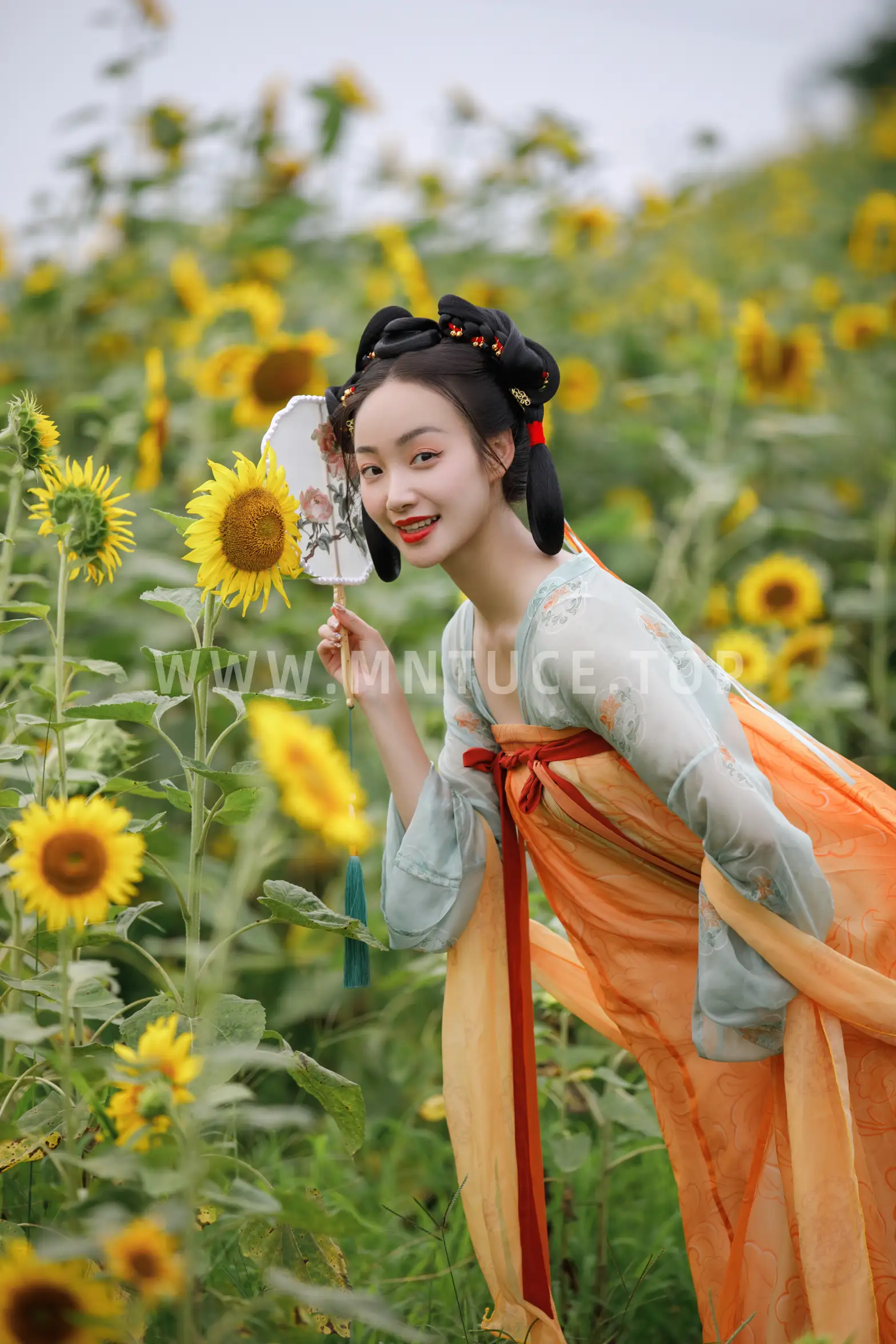 [YITUYU] 2022.07.26 Vol.1543 – Sunflower Ling Zixi#[22P]-18